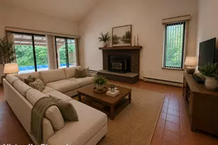 4 Ta'Agan Point Rd, Danbury, CT 06811 - Photo 8