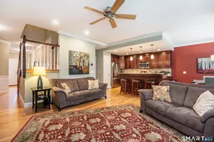 72 Bridlewood Ln, Vernon, CT 06066 - Photo 4
