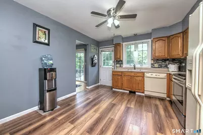 24 Warner Road, North Haven, CT 06473 - Photo 16