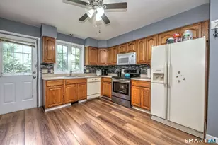 24 Warner Rd, North Haven, CT 06473 - Photo 14