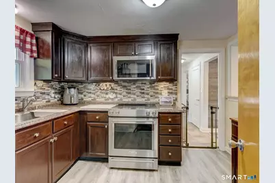 839 Center Street, Manchester, CT 06040 - Photo 18