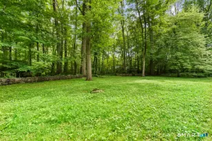 12 Jenick Ln, Woodbridge, CT 06525 - Photo 20