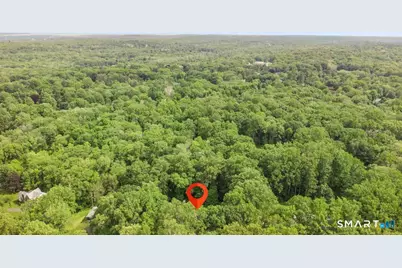 12 Jenick Lane, Woodbridge, CT 06525 - Photo 2
