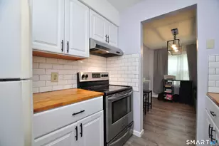 12 Deerwood Ln, Waterbury, CT 06704 - Photo 16