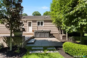 180 Tom Swamp Rd, Hamden, CT 06518 - Photo 38