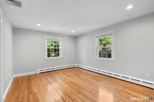 180 Tom Swamp Rd, Hamden, CT 06518 - Photo 18