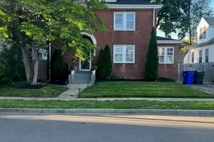 34 Selldan St, West Hartford, CT 06110 - Photo 2