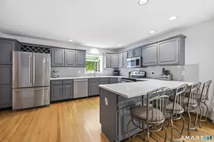 131 Hanover Rd, Newtown, CT 06470 - Photo 10