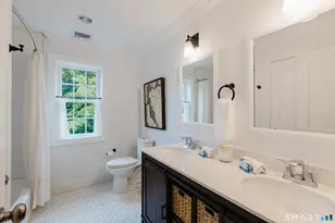 18 Charles St, Darien, CT 06820 - Photo 24