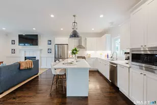 18 Charles St, Darien, CT 06820 - Photo 10