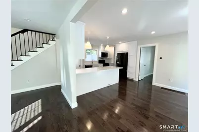 49 Midland Avenue, Stamford, CT 06906 - Photo 6