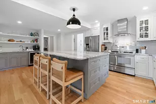 22 Ledge Rd, Norwalk, CT 06853 - Photo 6