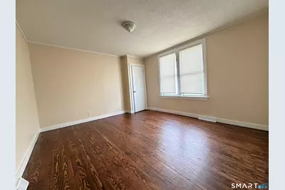 37-41 Jackson Avenue, Bridgeport, CT 06606 - Photo 10