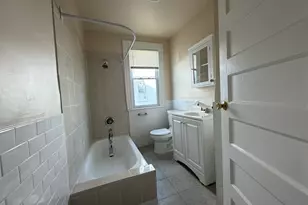 37-41 Jackson Ave, Bridgeport, CT 06606 - Photo 12
