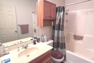 380 Hitchcock Rd, Waterbury, CT 06705 - Photo 10