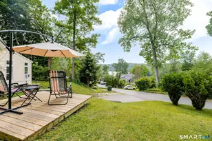 19 Calverton Dr, New Fairfield, CT 06812 - Photo 4