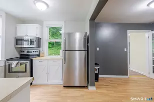 19 Calverton Dr, New Fairfield, CT 06812 - Photo 8