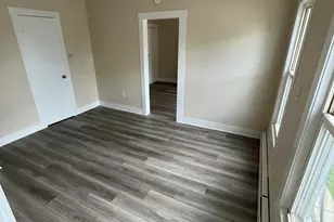 33 Dewey St, New Britain, CT 06051 - Photo 2
