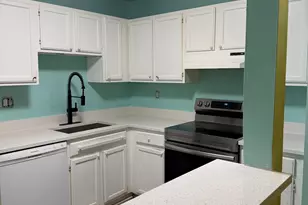 [Address not provided], Cromwell, CT 06416 - Photo 4