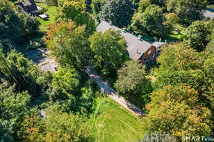16 Mt Nebo Rd, Newtown, CT 06470 - Photo 4