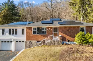 208 Bungay Rd, Seymour, CT 06483 - Photo 2