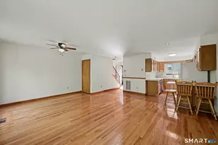 83 Columbus Pl, Stamford, CT 06907 - Photo 10