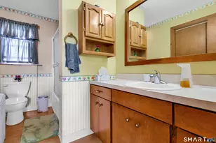 172 Nott St, Wethersfield, CT 06109 - Photo 24