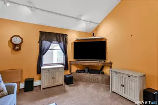 172 Nott St, Wethersfield, CT 06109 - Photo 20