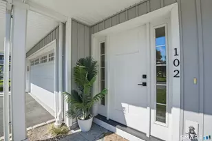 301 Harbour Close, New Haven, CT 06519 - Photo 1