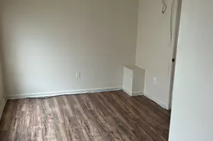 161 Thompson St, New Haven, CT 06511 - Photo 6
