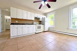 28 Sexton St, New Britain, CT 06051 - Photo 12