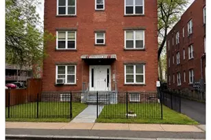 15 Cabot St, Hartford, CT 06112 - Photo 1