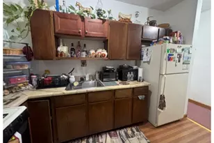 15 Cabot St, Hartford, CT 06112 - Photo 4
