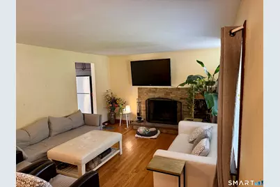 179 Brockett Street, Newington, CT 06111 - Photo 6