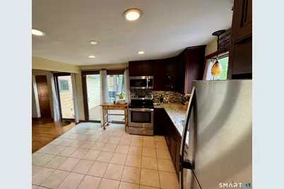 179 Brockett Street, Newington, CT 06111 - Photo 10
