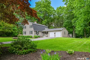 8 Ridge Rd, Burlington, CT 06013 - Photo 2