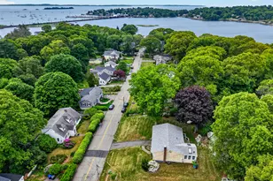 73 Warren Ave, Groton, CT 06355 - Photo 4