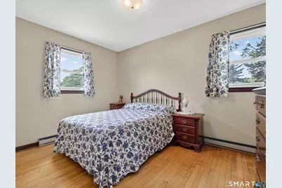 73 Warren Avenue, Groton, CT 06355 - Photo 14
