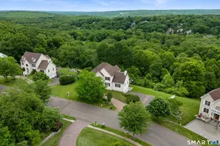 77 Graham Ridge Rd, Naugatuck, CT 06770 - Photo 6