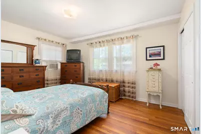 9 Stanton Road, North Haven, CT 06473 - Photo 16