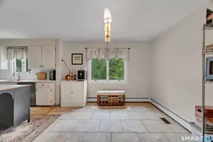 37 Woodside Dr, Branford, CT 06405 - Photo 14
