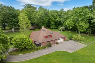 1180 Merwins Ln, Fairfield, CT 06824 - Photo 36