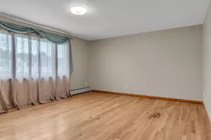 3 Carmen St, East Haven, CT 06512 - Photo 4