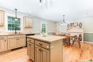 131 Squaw Rock Rd, Plainfield, CT 06354 - Photo 10