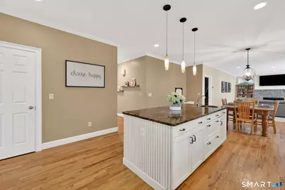 15 Spruce Lane, Simsbury, CT 06089 - Photo 10