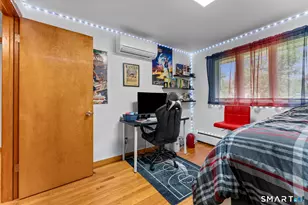 625 Mather St, Suffield, CT 06078 - Photo 16