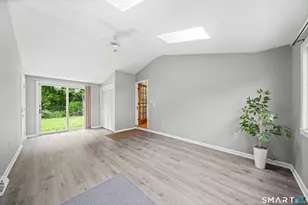 6 Cartier Rd, Enfield, CT 06082 - Photo 4