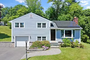 1 Batt Ln, East Haven, CT 06513 - Photo 2