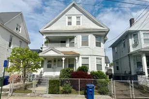 510 Park St, Bridgeport, CT 06608 - Photo 1