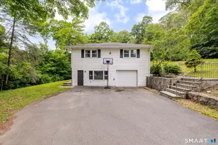 2 Leach Hollow Rd, Sherman, CT 06784 - Photo 2